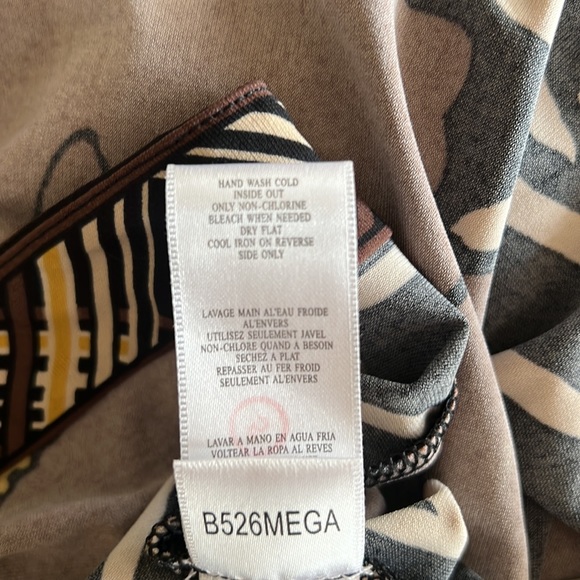 BCBGMAXAZRIA Faux Wrap Dress Size Medium M Brown Black NWOT - Picture 12 of 12